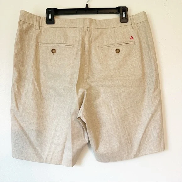 TABS The Classic Bermuda Cotton Linen Island Shorts - Picture 2 of 5